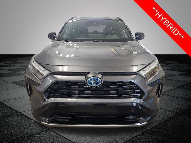 Used 2022 Toyota RAV4 XSE w/ XSE Grade Weather Package AWD/4WD image 2