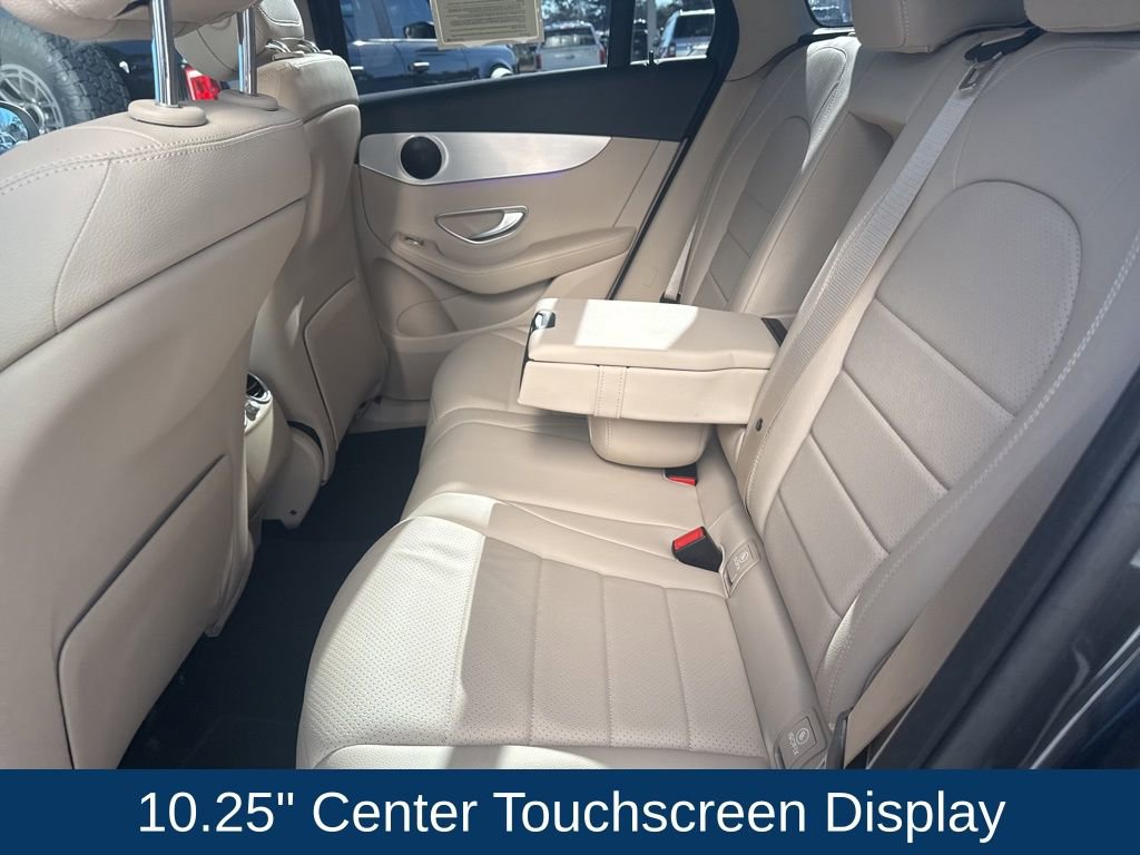 Used 2022 Mercedes-Benz GLC 300 image 14