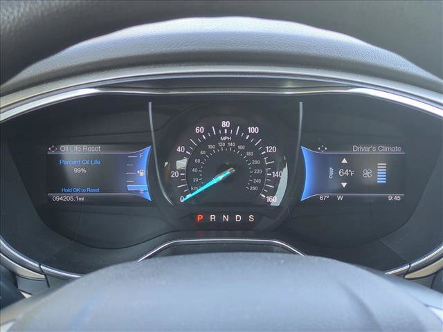 Used 2016 Ford Fusion SE FWD image 11