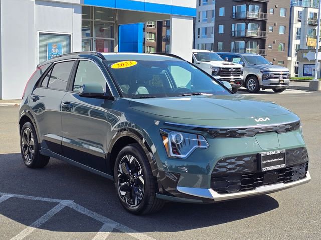 Certified 2023 Kia Niro Wind w/ Wind Preserve Package FWD image 8