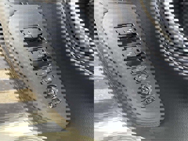 New 2026 Honda HR-V LX image 12