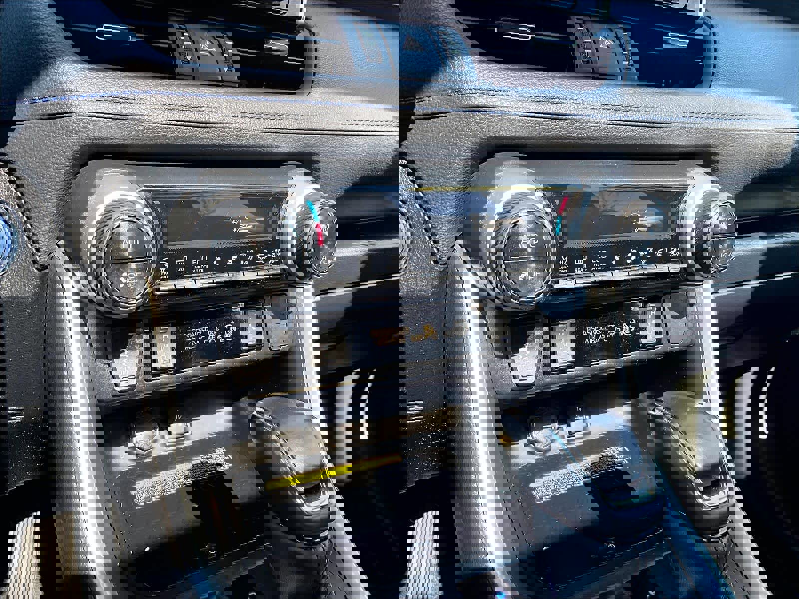 Used 2020 Toyota RAV4 XSE image 26