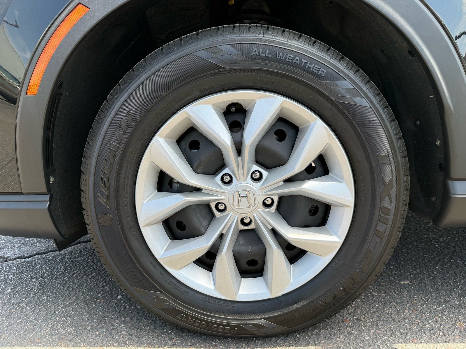Used 2025 Honda CR-V LX image 10
