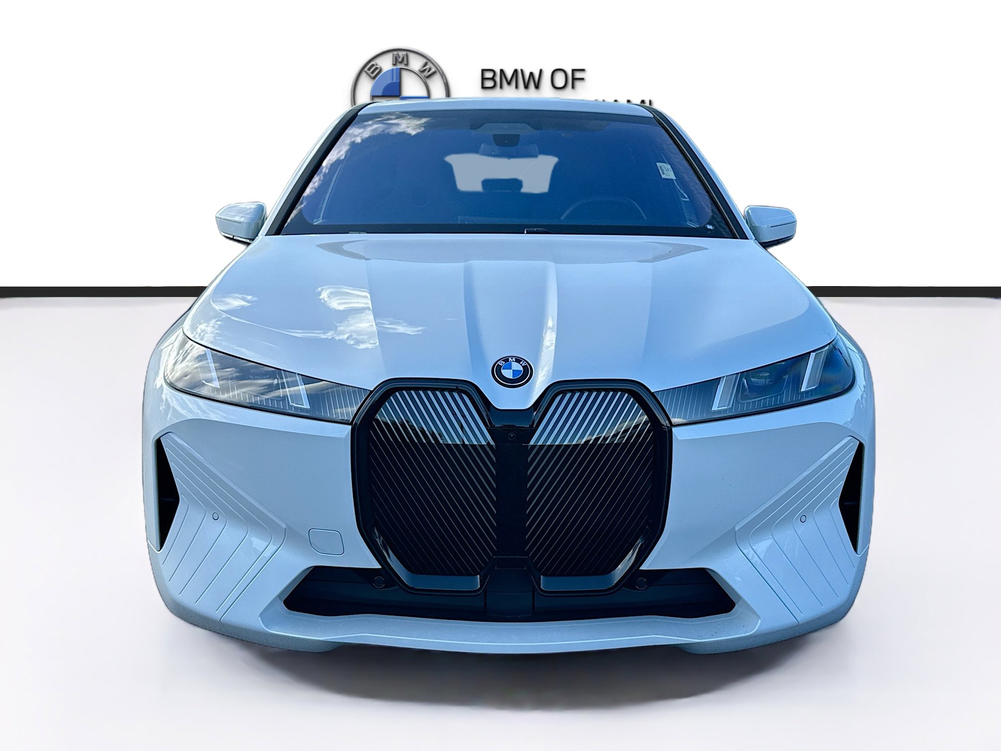 New 2026 BMW iX xDrive45 image 2