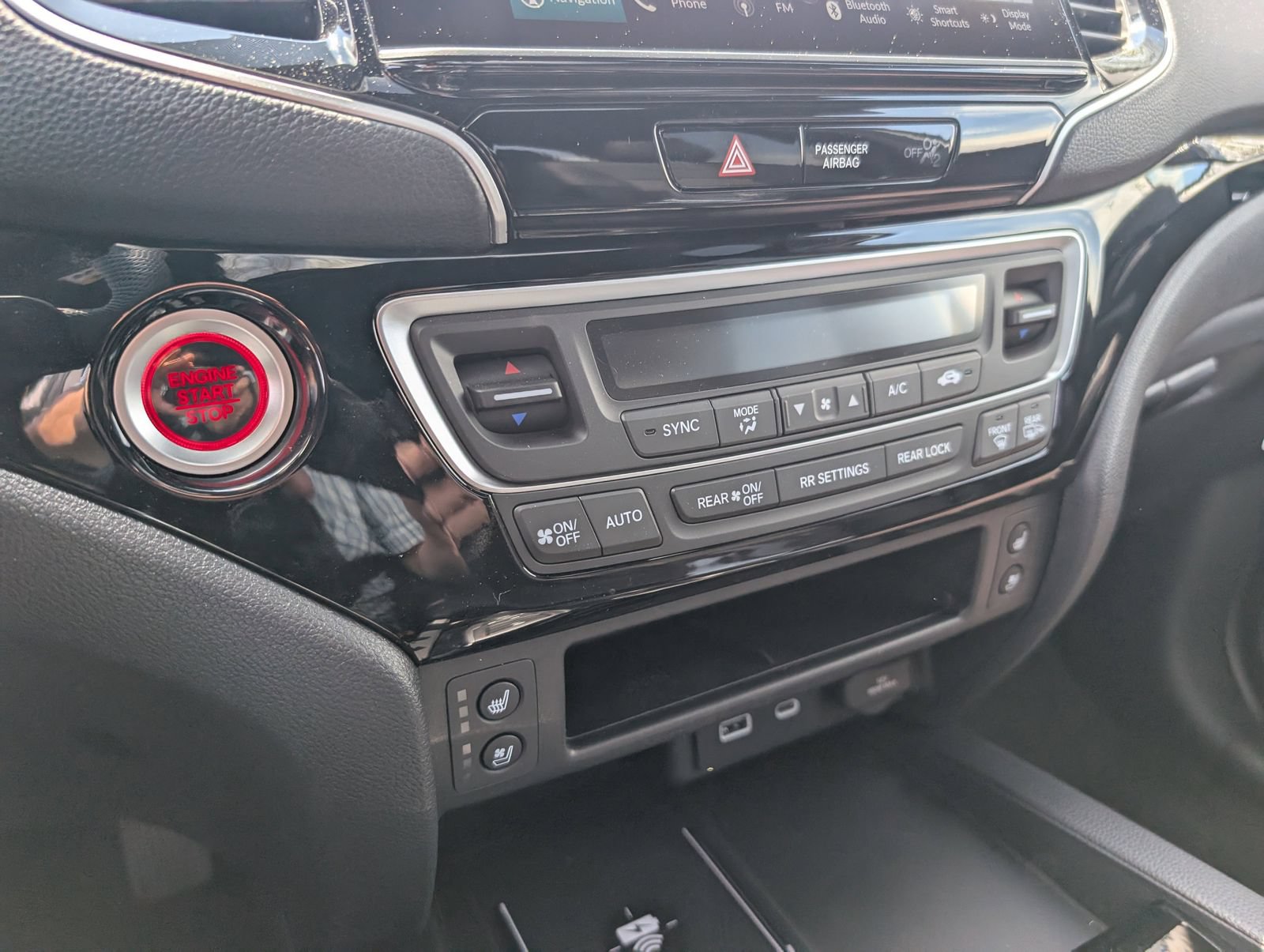 New 2026 Honda Ridgeline Black Edition image 13