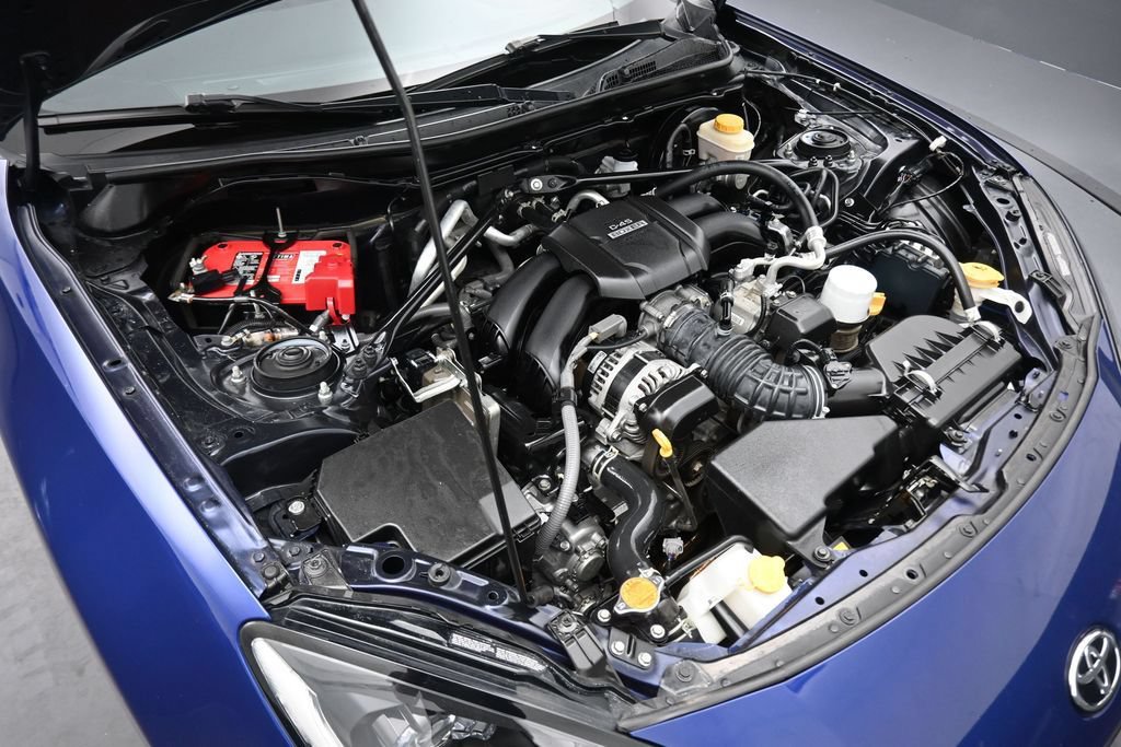 Used 2022 Toyota GR86 Premium RWD image 38
