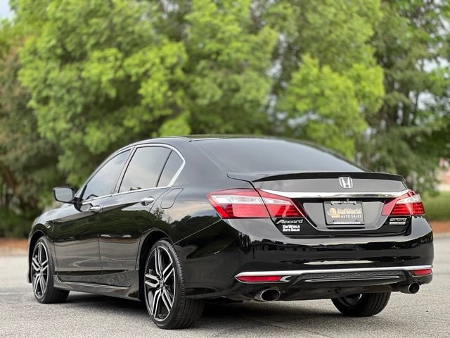 Used 2017 Honda Accord Sport Special Edition image 7