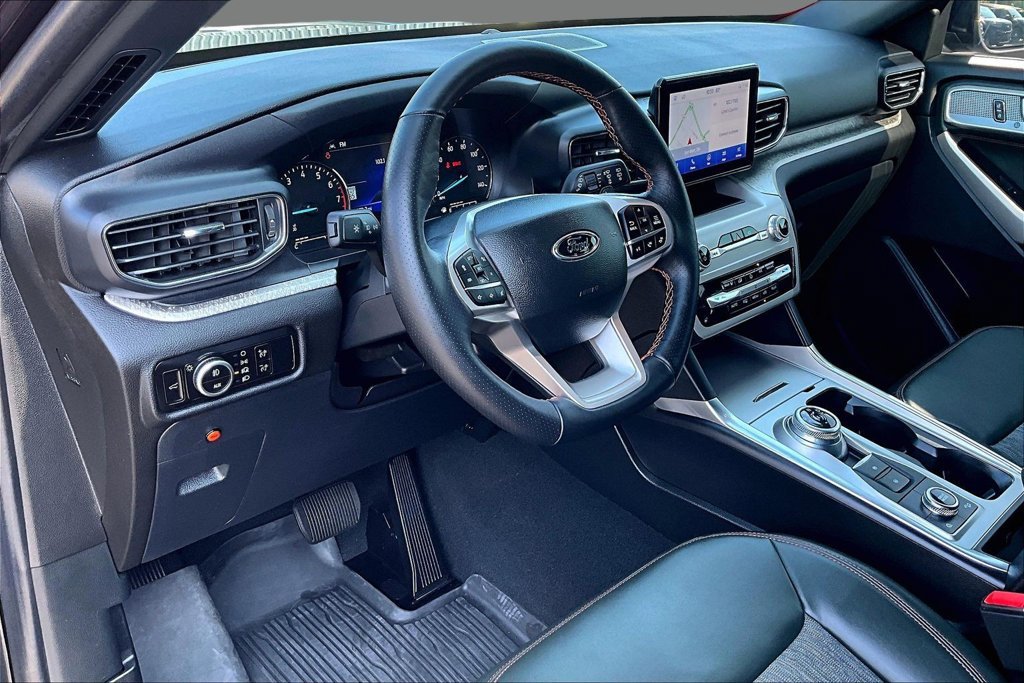 Used 2023 Ford Explorer Timberline w/ Timberline Technology Package AWD/4WD image 7
