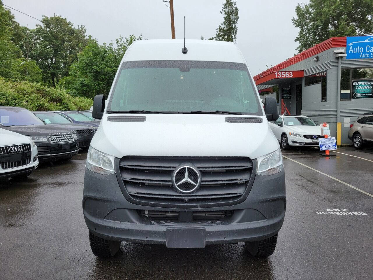 Used 2023 Mercedes-Benz Sprinter 2500 w/ Acoustic Package image 2