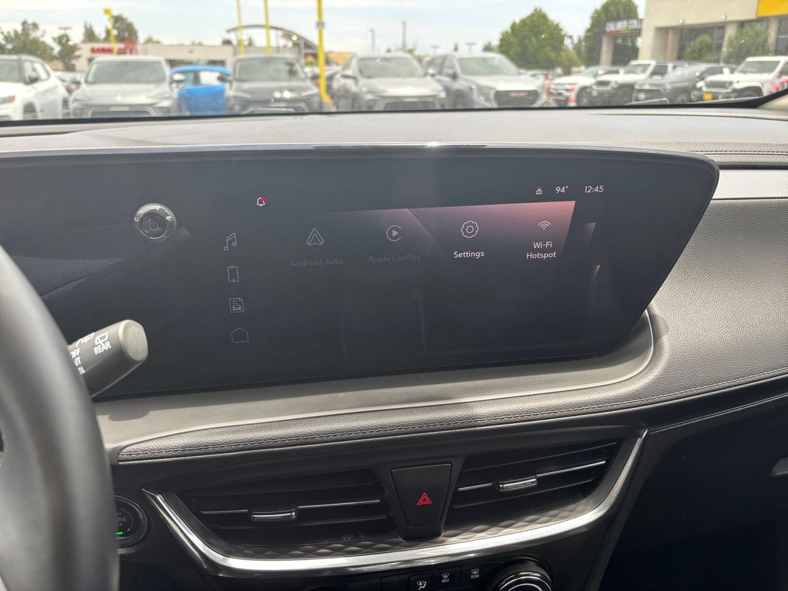 Used 2025 Buick Encore GX Preferred AWD/4WD image 19
