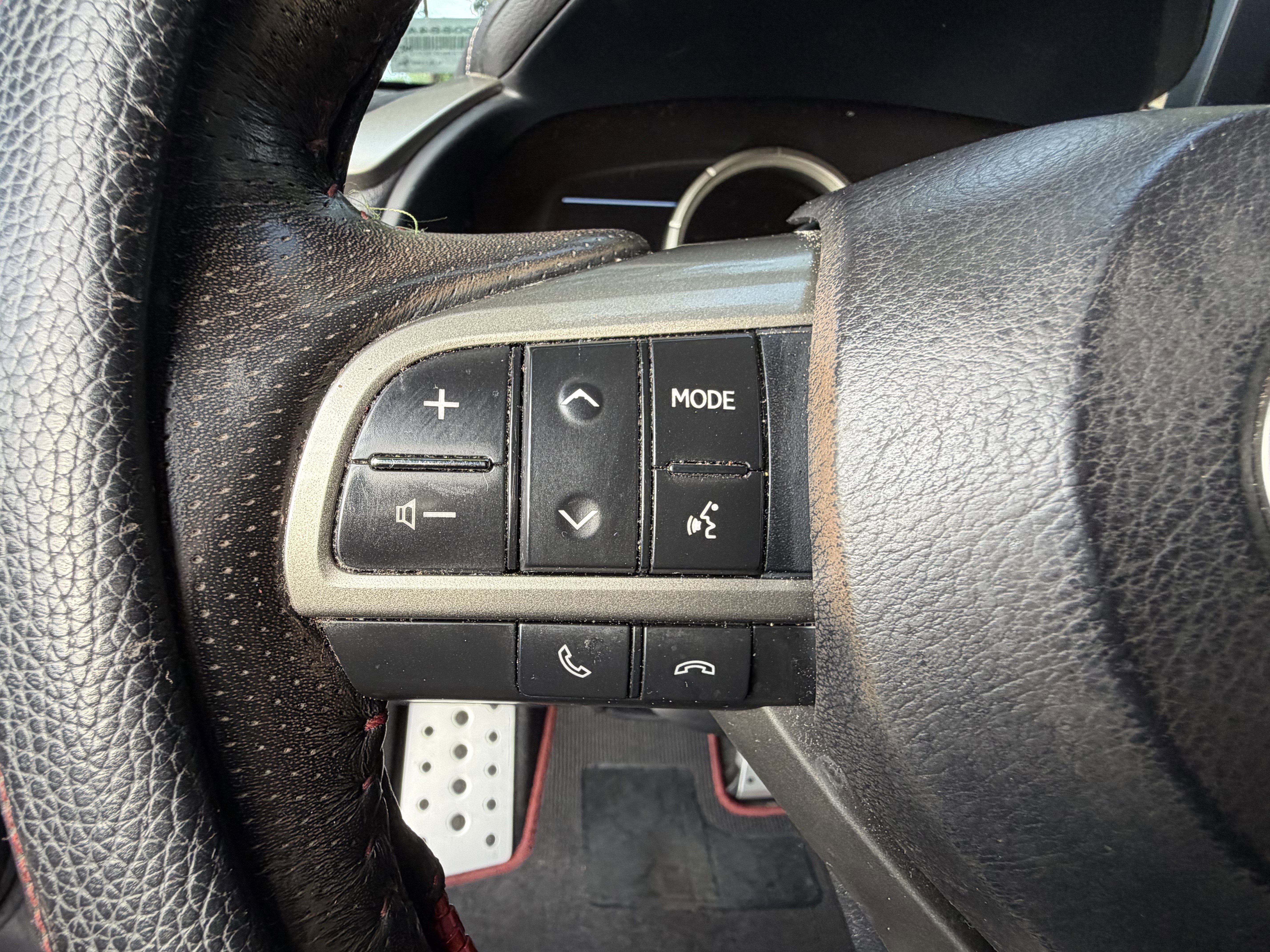 Used 2021 Lexus RX 350 F Sport w/ Accessory Package AWD/4WD image 19