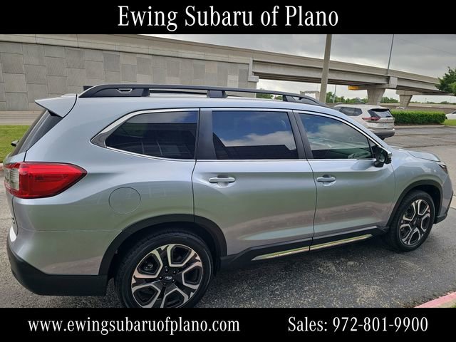 Used 2023 Subaru Ascent Limited w/ Technology Package image 5