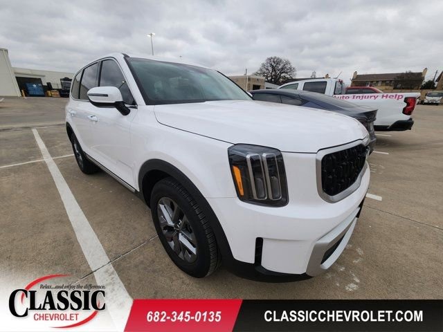Used 2025 Kia Telluride LX image 1