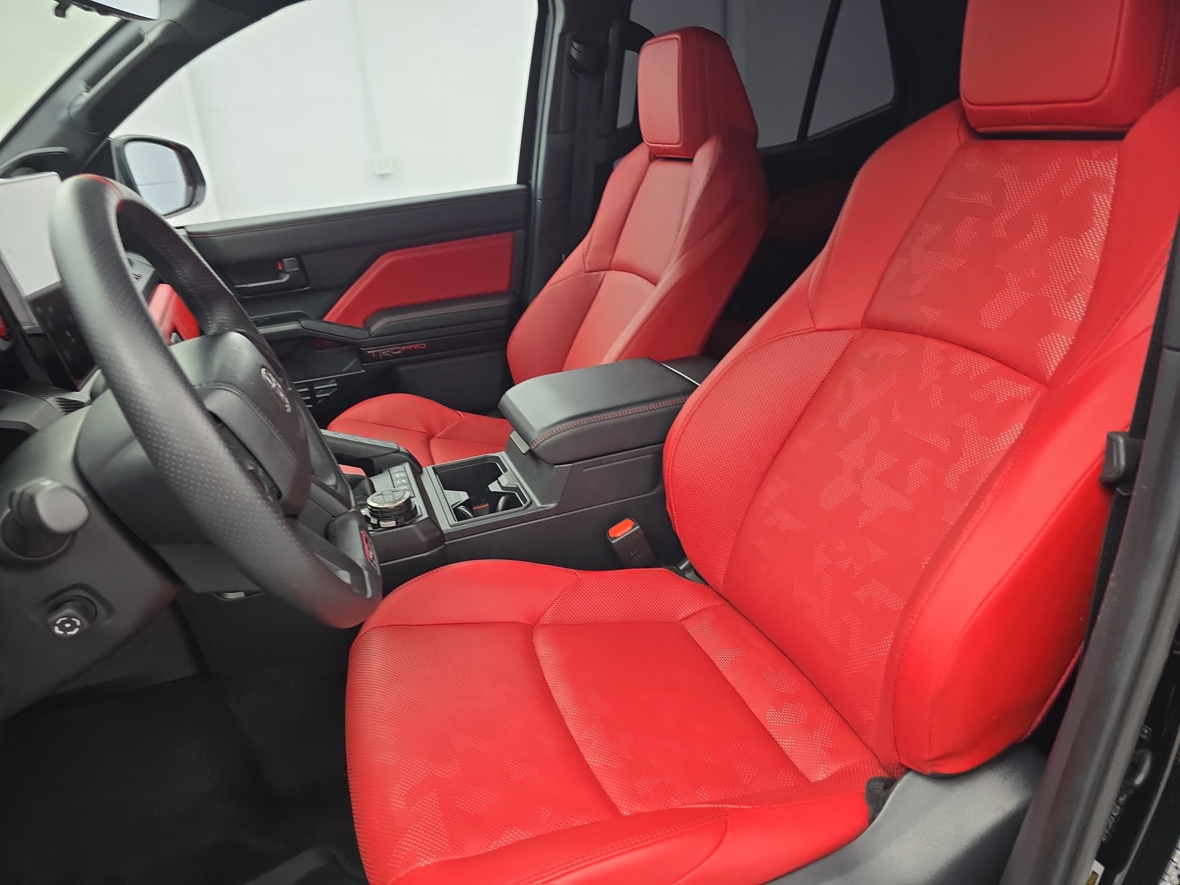 Used 2025 Toyota 4Runner TRD Pro AWD/4WD image 15