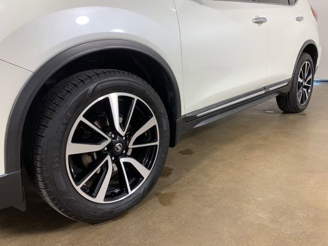 Used 2017 Nissan Rogue SL w/ SL Premium Package AWD/4WD image 2