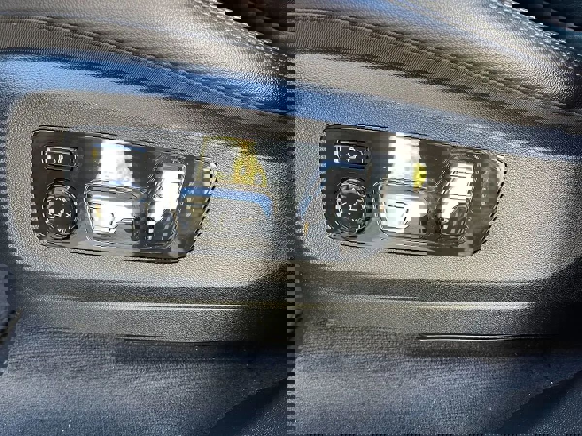 Used 2020 BMW X7 xDrive40i image 17