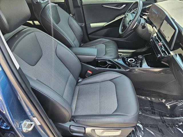 Used 2023 Kia Niro Wind FWD image 22