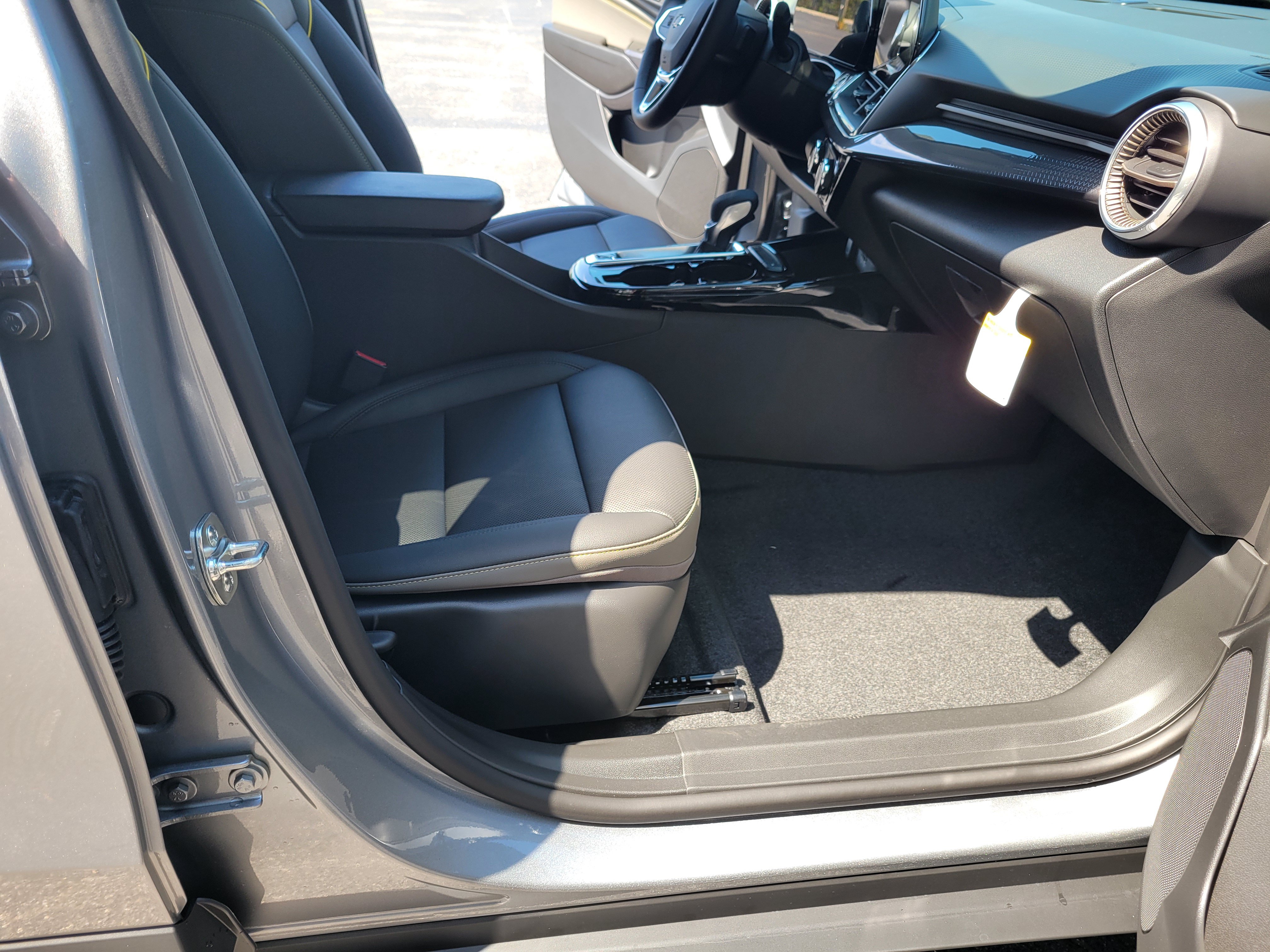 New 2026 Chevrolet Trax ACTIV w/ Driver Confidence Package FWD image 26