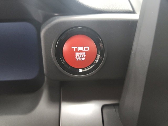 New 2025 Toyota Tacoma TRD Off-Road image 28