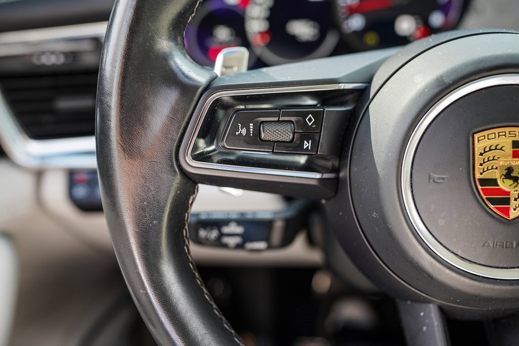 Used 2022 Porsche Panamera 4S w/ Premium Package image 28