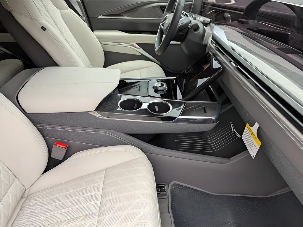 Used 2025 Cadillac Escalade IQ Sport 1 w/ LPO, ONYX Package AWD/4WD image 14