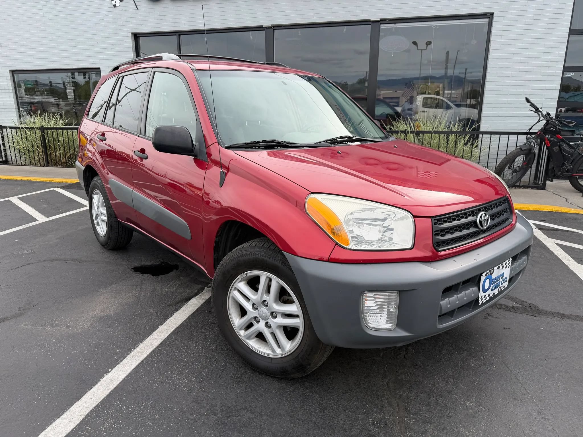 Used 2001 Toyota RAV4 2WD w/ Quick-Order Pkg image 2