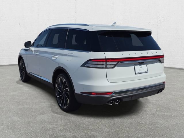 Used 2023 Lincoln Aviator Reserve w/ Equipment Group 201A AWD/4WD image 7
