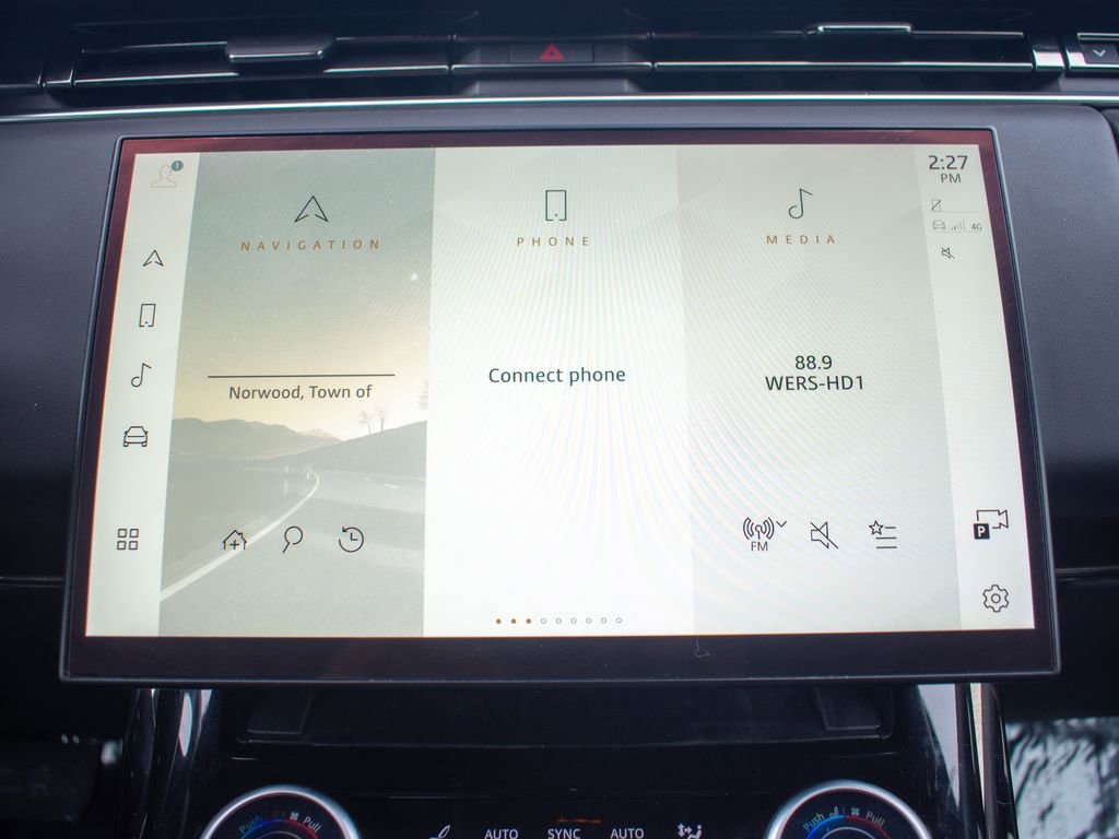 Certified 2023 Land Rover Range Rover Sport SE AWD/4WD image 21