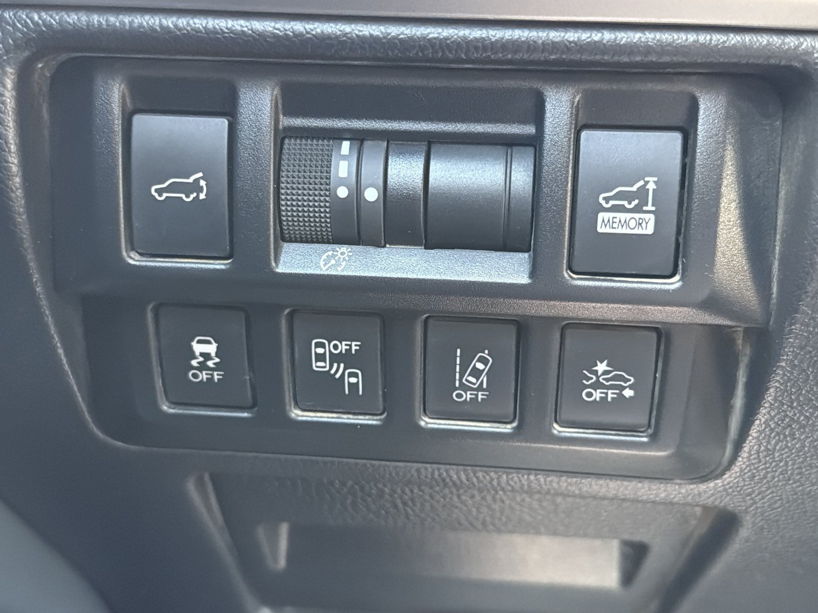 Used 2019 Subaru Outback 2.5i Limited AWD/4WD image 25