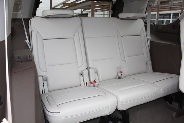 Used 2023 GMC Yukon Denali AWD/4WD image 19
