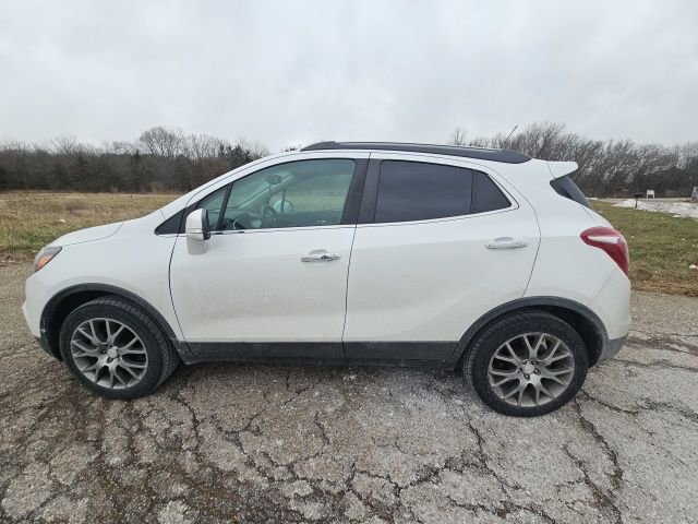 Used 2018 Buick Encore Sport Touring image 5