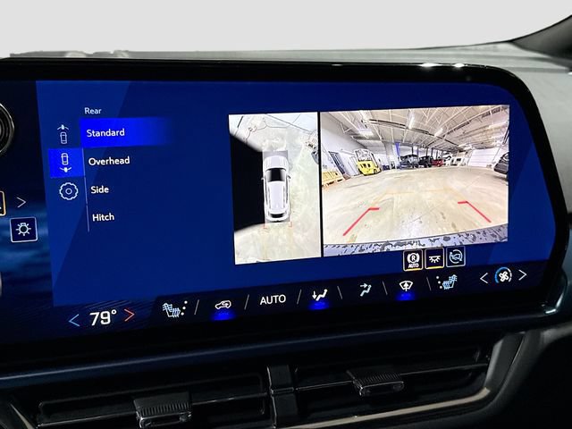 New 2026 Chevrolet Equinox EV LT FWD image 17