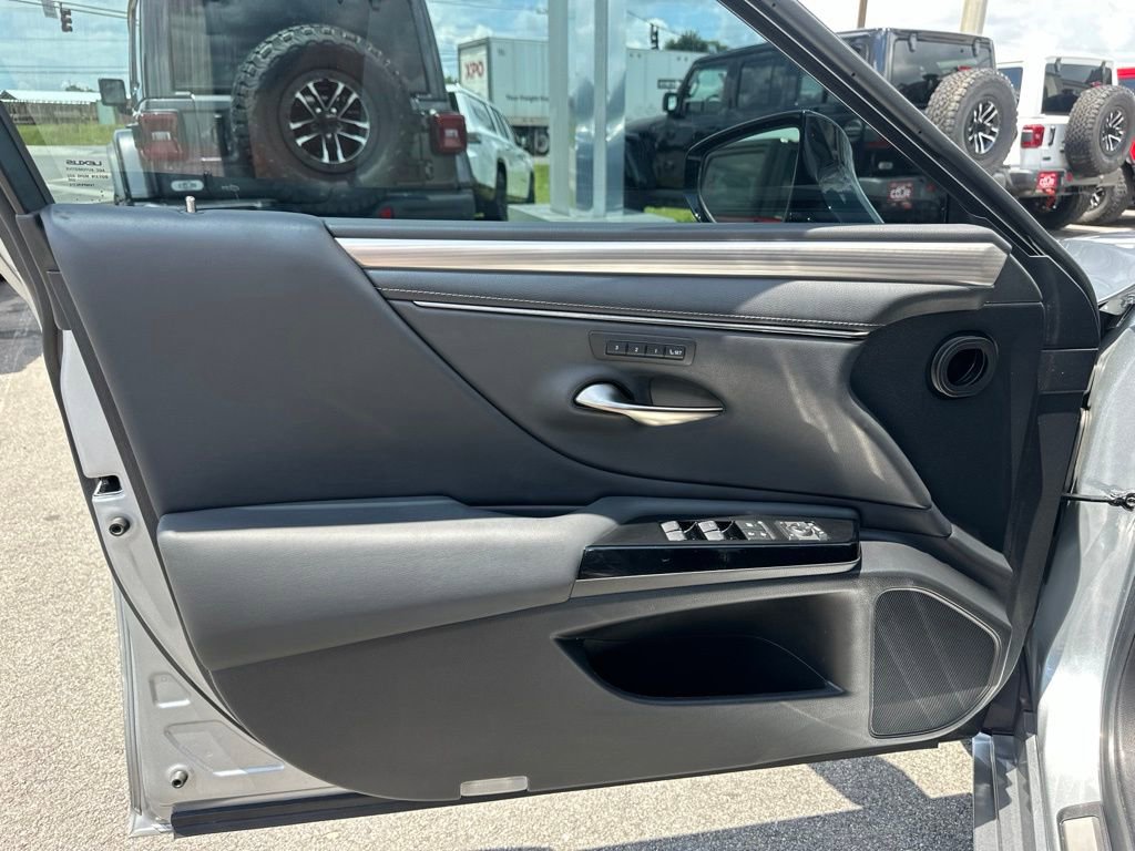 Used 2022 Lexus ES 350 F Sport FWD image 26
