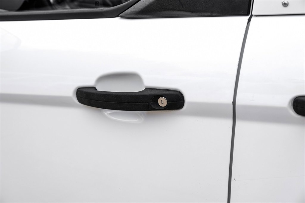 Used 2016 Ford Transit Connect XL image 31