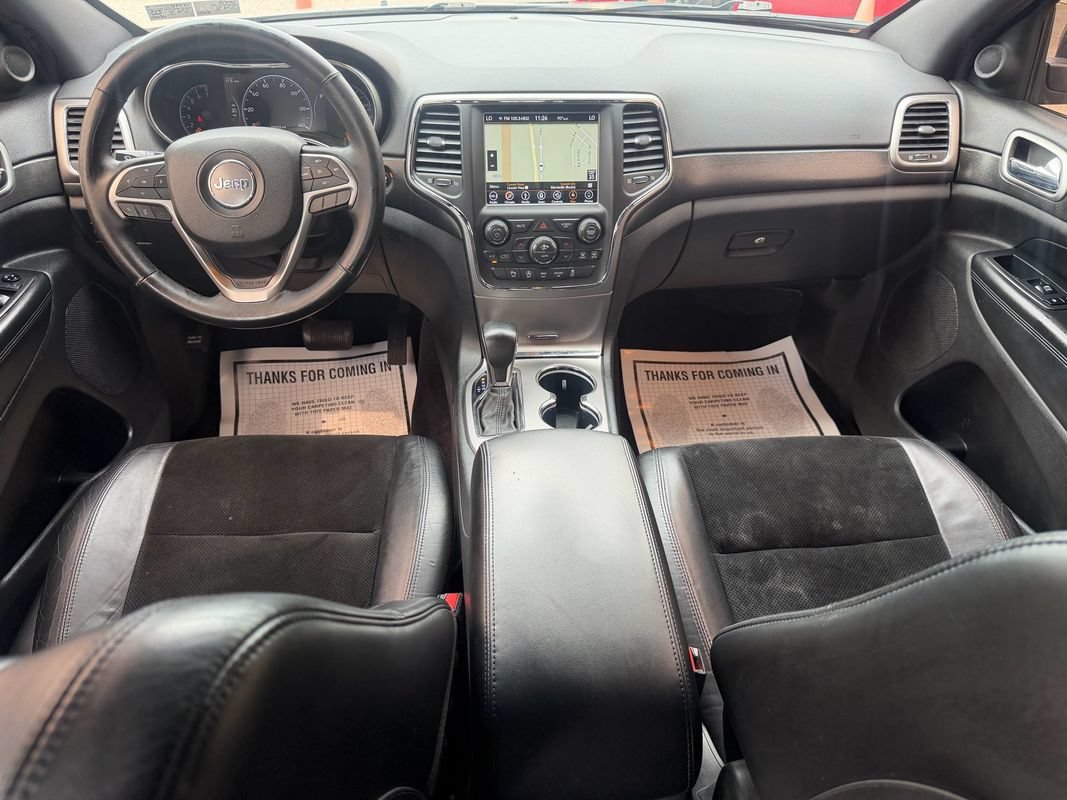 Used 2018 Jeep Grand Cherokee Altitude RWD image 32