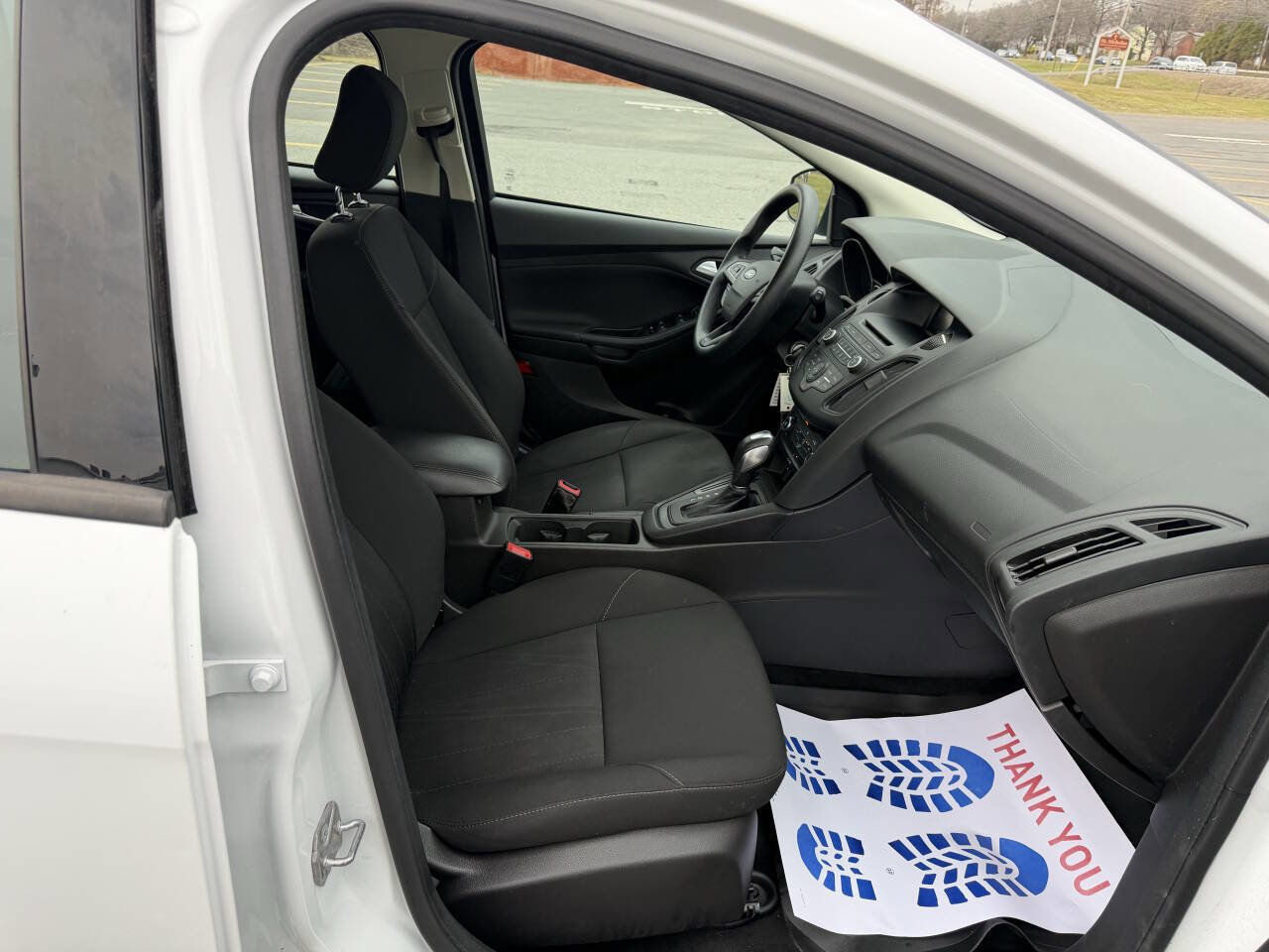 Used 2016 Ford Focus SE image 10