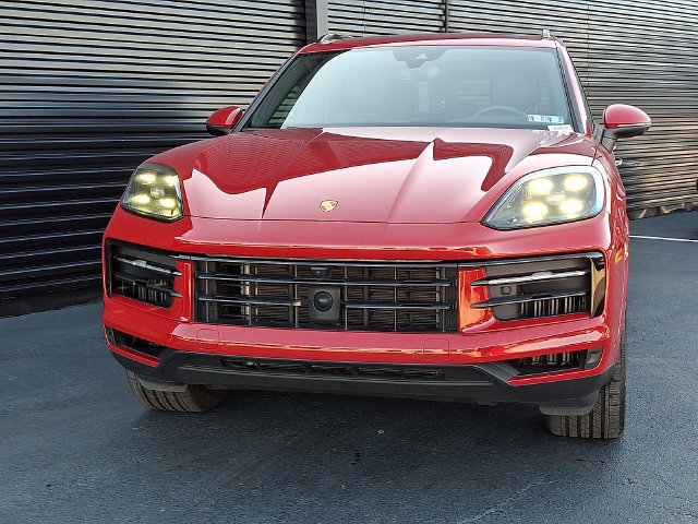 Certified 2024 Porsche Cayenne AWD/4WD image 10