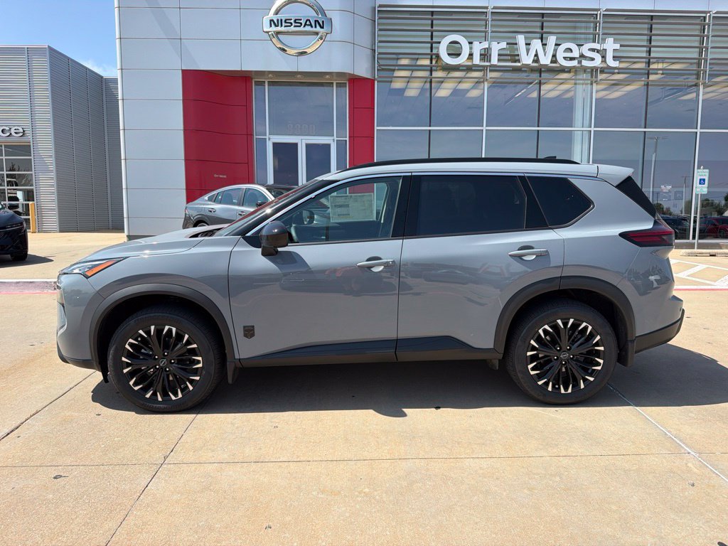 New 2026 Nissan Rogue Dark Armor FWD image 2