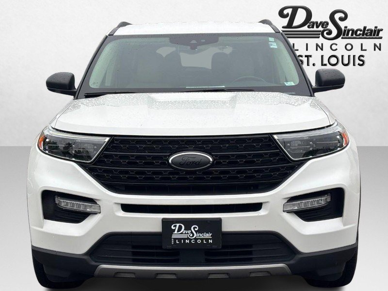 Used 2020 Ford Explorer XLT w/ Equipment Group 202A AWD/4WD image 8