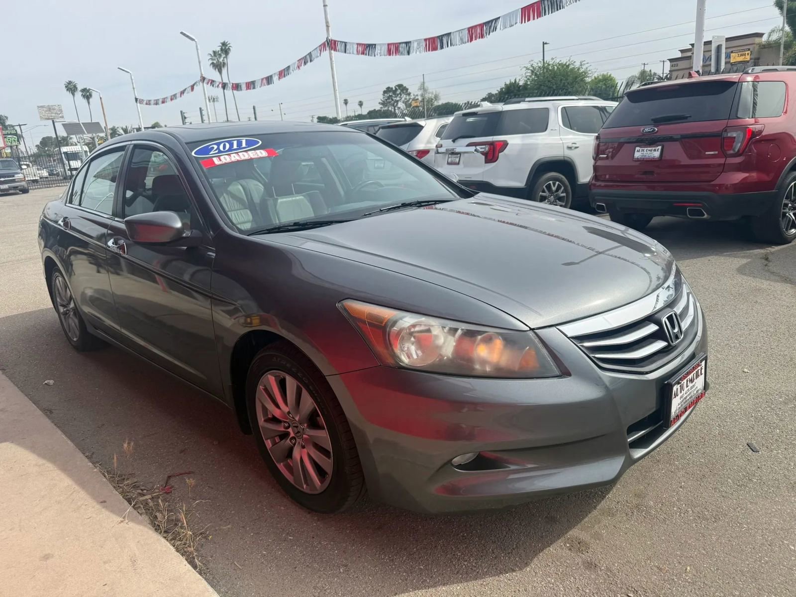 Used 2011 Honda Accord EX-L image 2