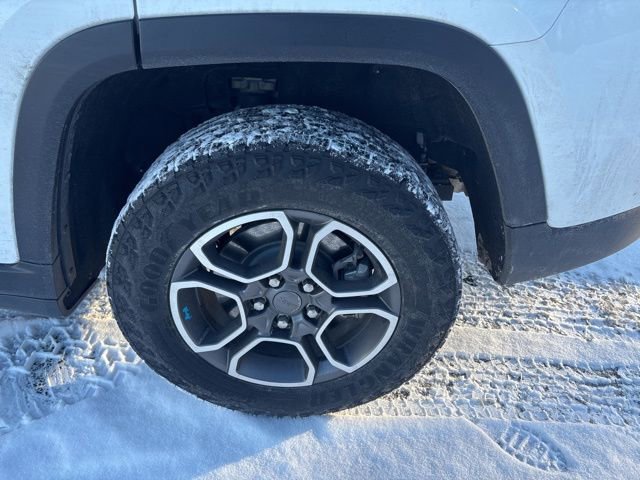 Used 2024 Jeep Grand Cherokee Trailhawk w/ Luxury Tech Group III image 7