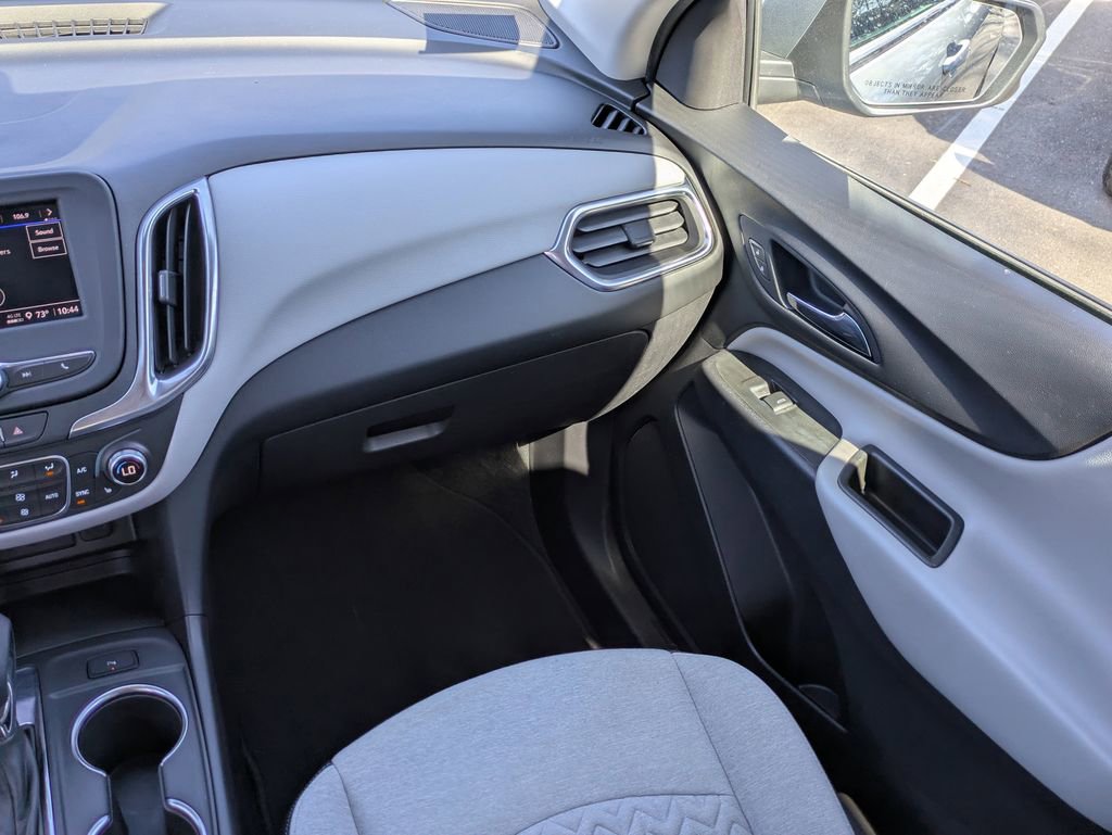 Used 2024 Chevrolet Equinox LT FWD image 16