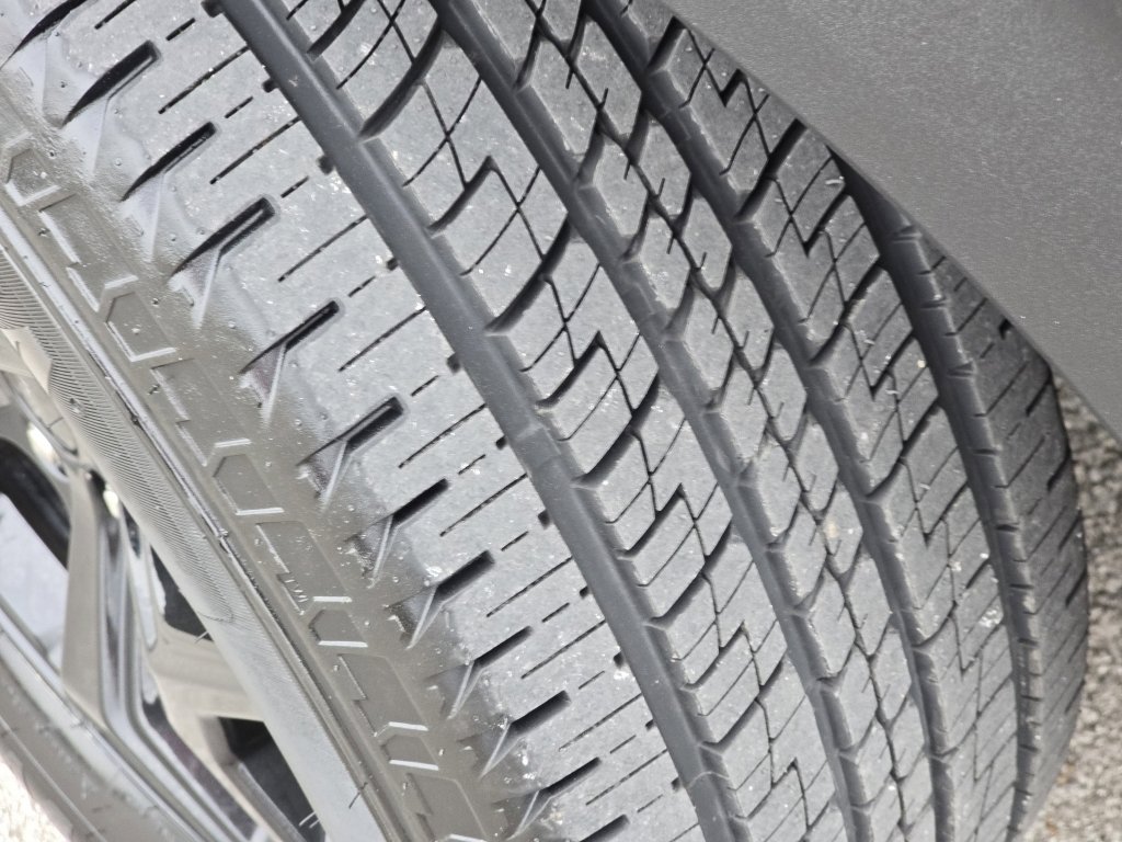 Used 2023 Ford Explorer Timberline image 4