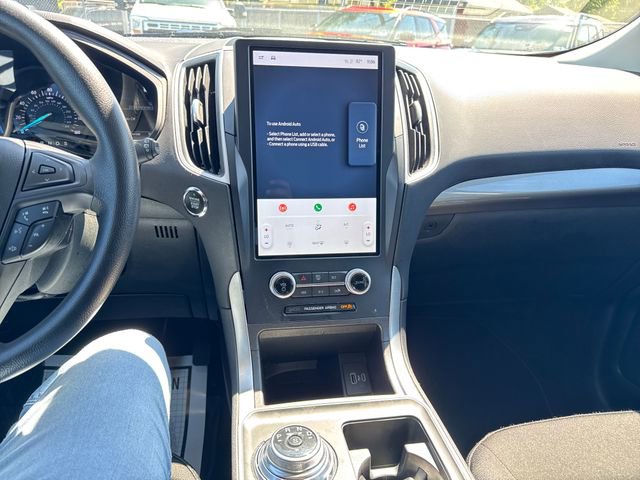 Used 2023 Ford Edge SE w/ Black Appearance Package AWD/4WD image 17
