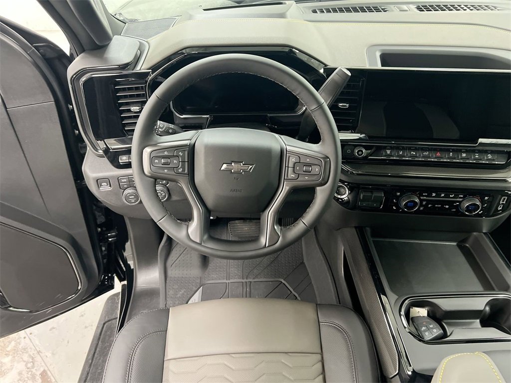 New 2026 Chevrolet Silverado 2500 ZR2 image 21