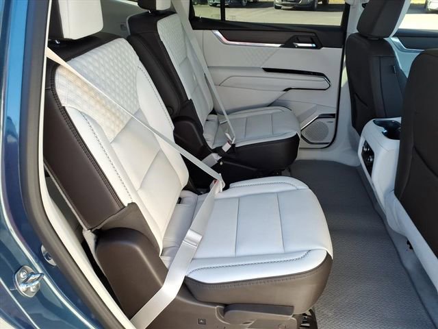 New 2026 GMC Acadia Denali image 19