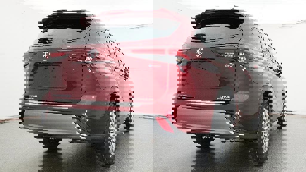 New 2026 Toyota Highlander Platinum image 24