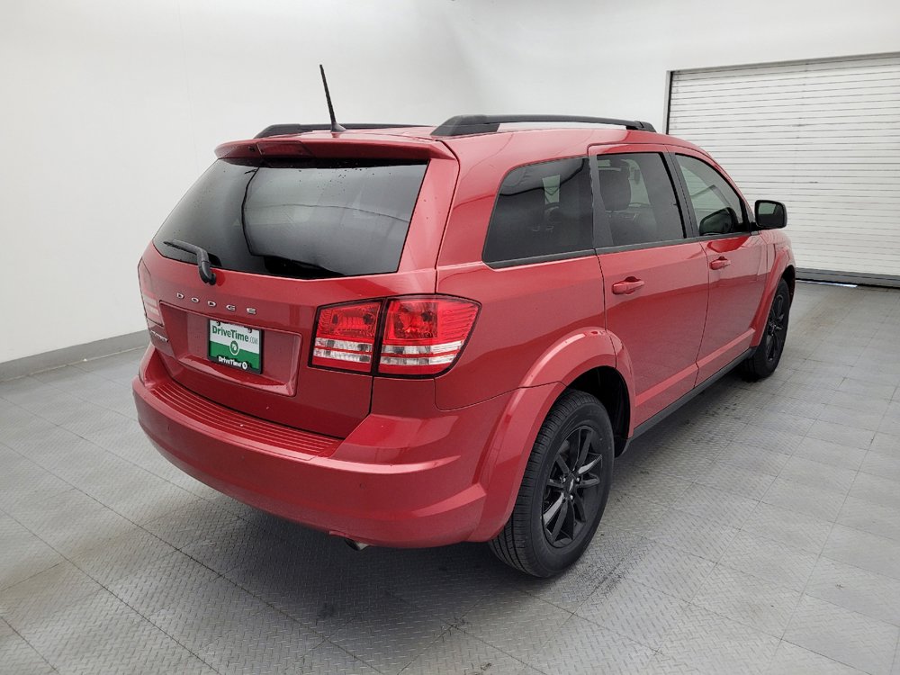 Used 2020 Dodge Journey SE w/ Blacktop Package FWD image 9