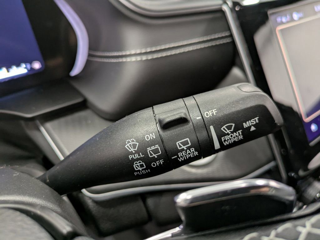 Used 2024 Jeep Grand Cherokee Altitude image 19