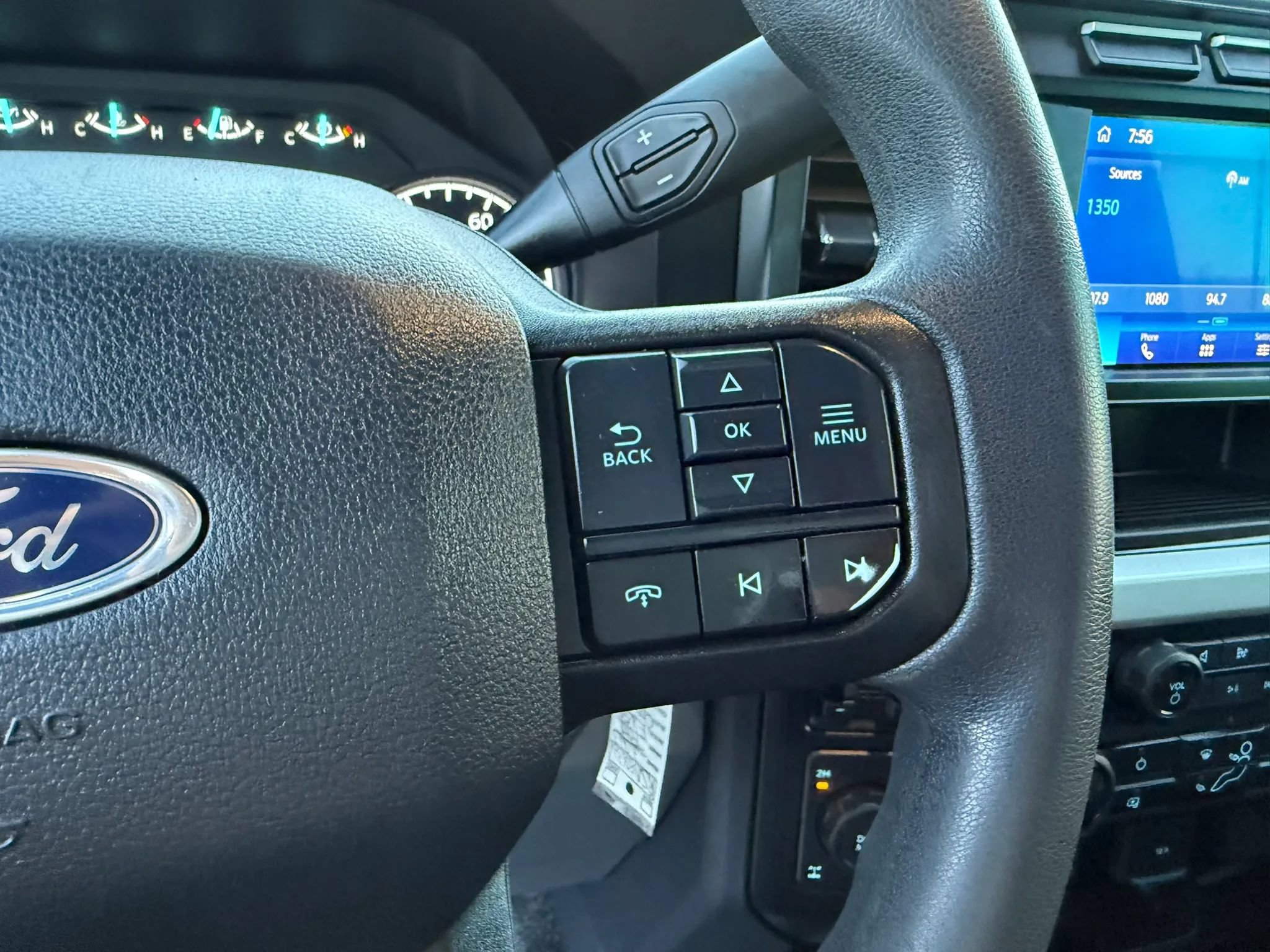 Used 2023 Ford F250 XL w/ FX4 Off-Road Package AWD/4WD image 21